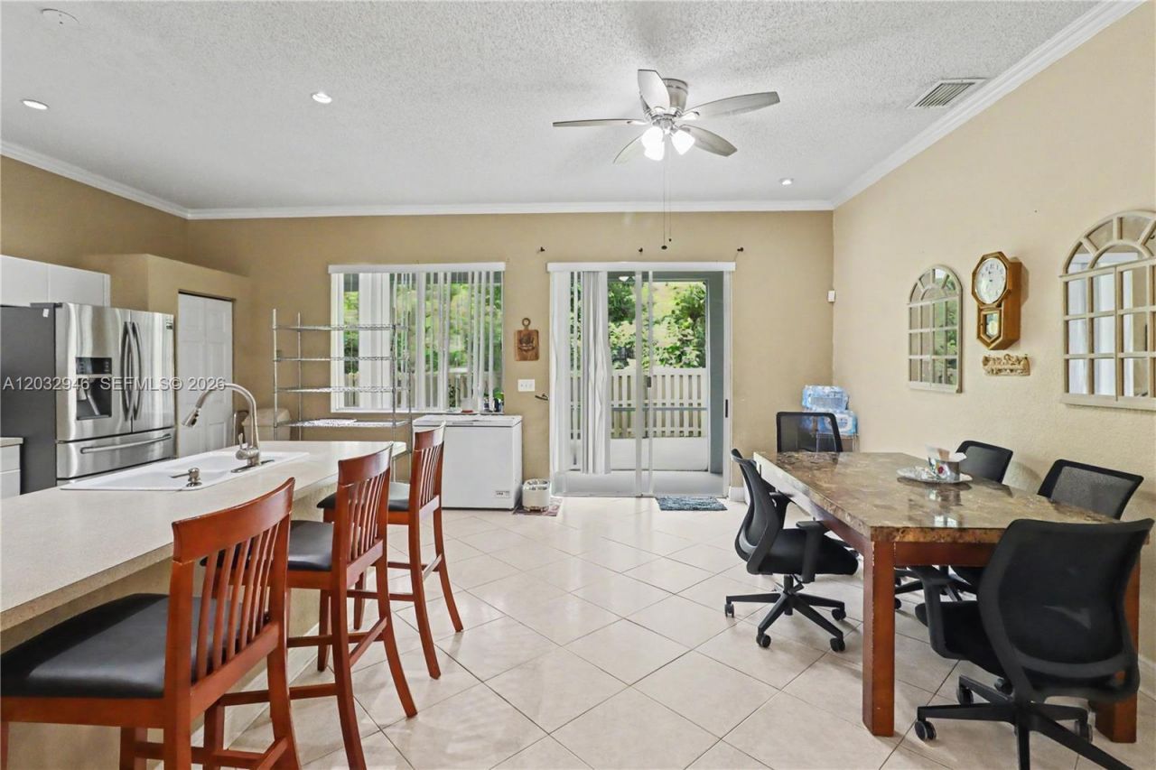 3090 SE 7th Pl, Homestead, FL 33033 Photo