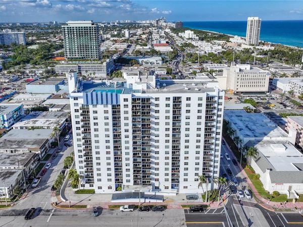 401 69th St , Unit 313, Miami Beach, FL 33141