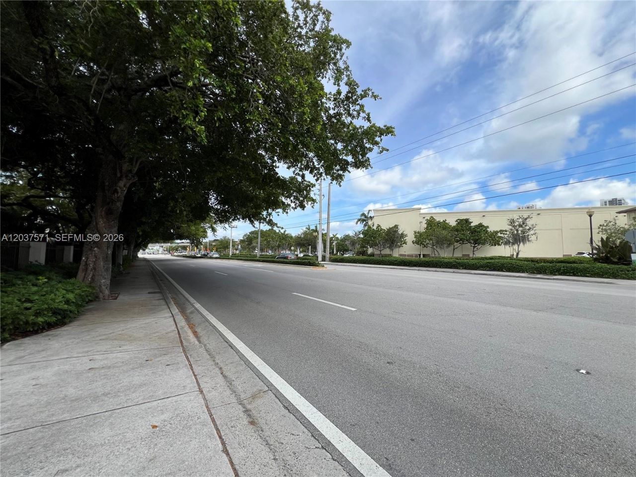 6886 N Kendall Dr , Unit D407, Pinecrest, FL 33156 Photo