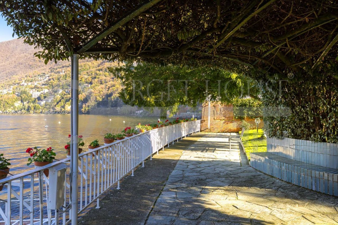 Lago Di Como Lake Front , , VA 22100 Photo