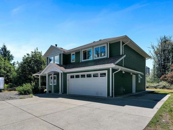 3036 Phillips Rd , Sooke, BC V9Z 1K7
