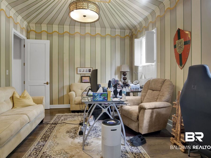 Property Image 47