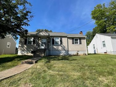 207 College Drive, Lynchburg, VA 24501