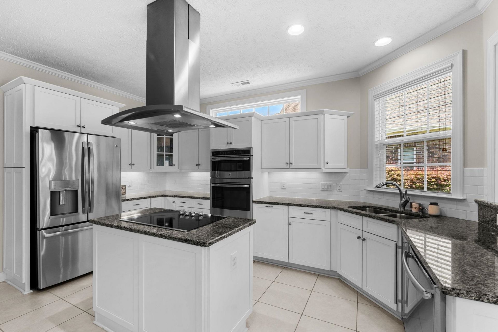 5012 Lindrick Ct. Photo 11