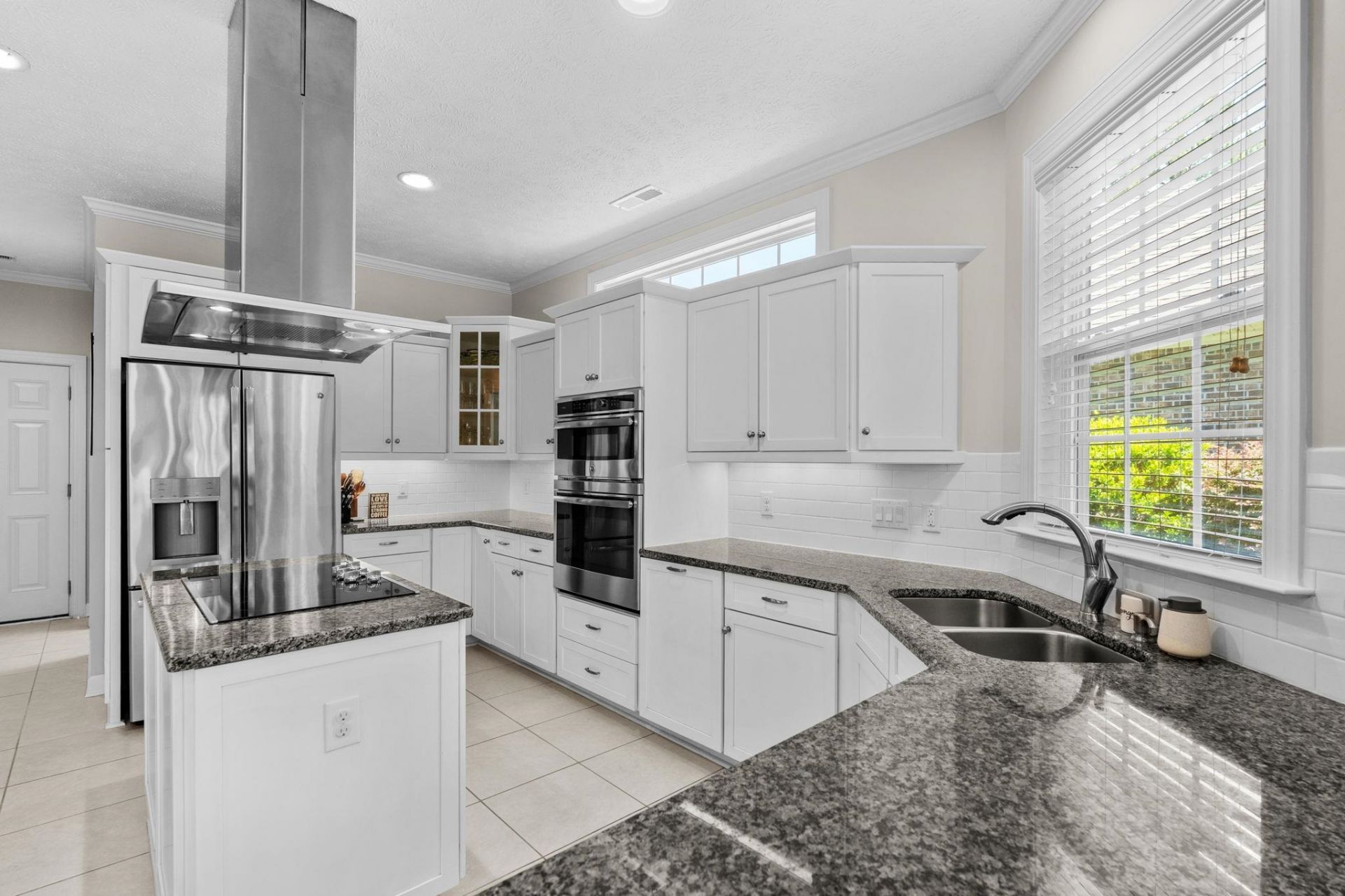 5012 Lindrick Ct. Photo 14