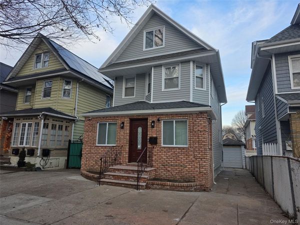 8523 106th Street , Richmond Hill, NY 11418