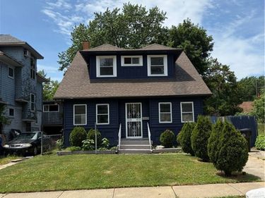 672 E 108th Street , Cleveland, OH 44108