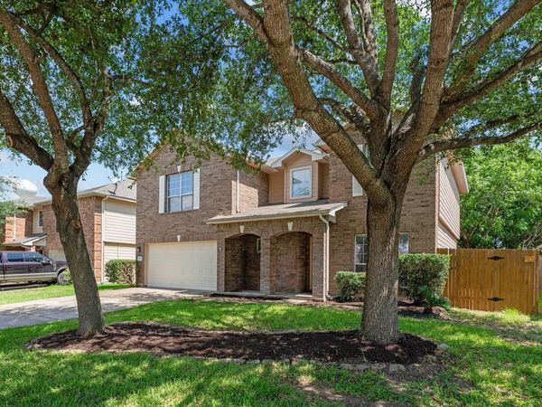 1404 Delia Chapa, Hutto, TX 78634