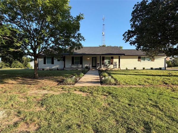 1306 Mcdaniel Street, Callisburg, TX 76240