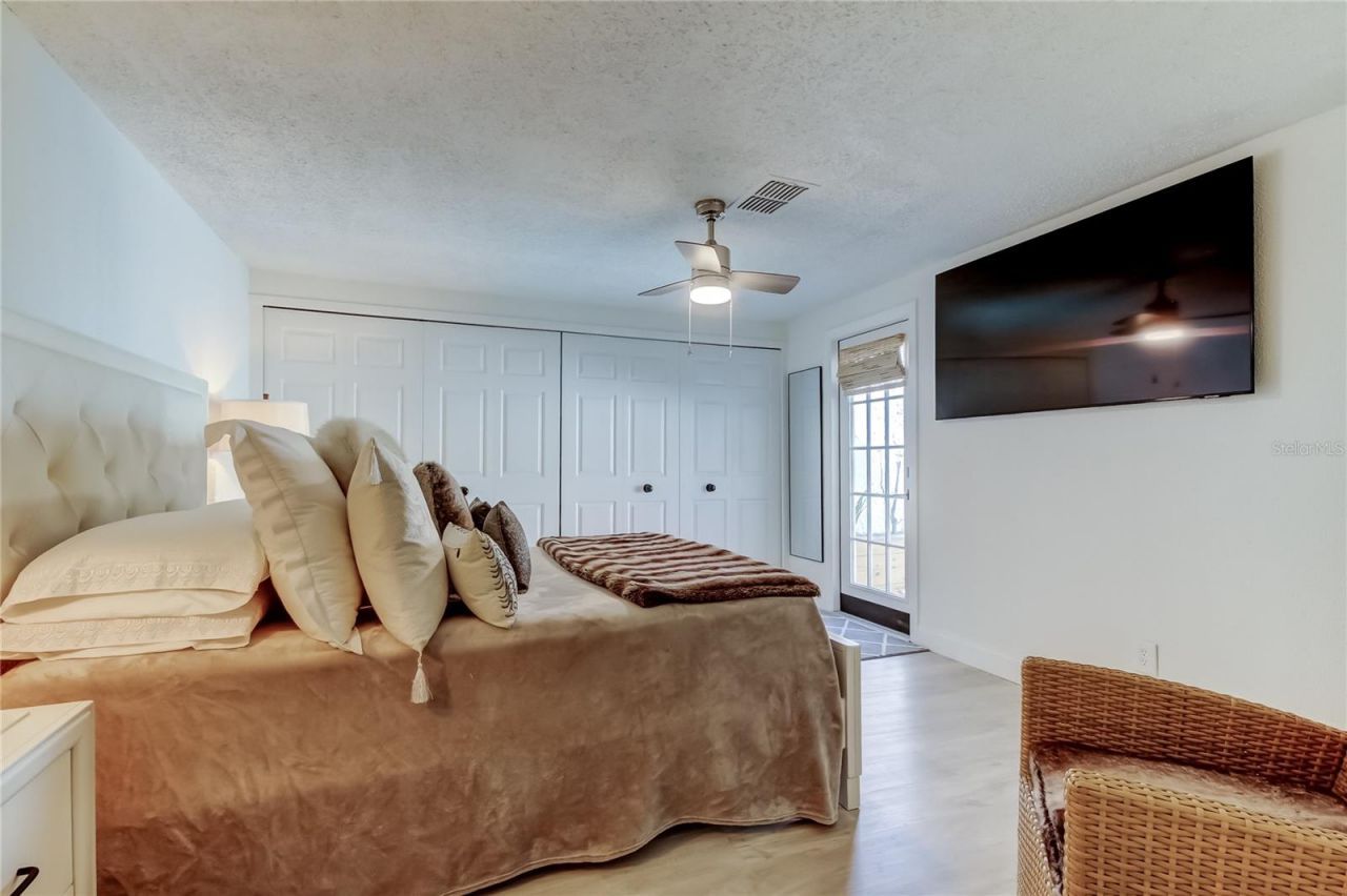 12625 Shell Point Drive, Hudson, FL 34667 Photo