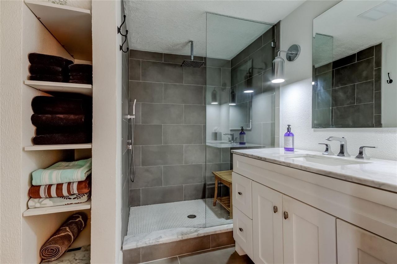12625 Shell Point Drive, Hudson, FL 34667 Photo
