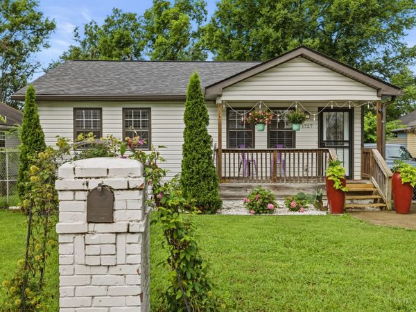 1727 16th Ave N, Nashville, TN 37208