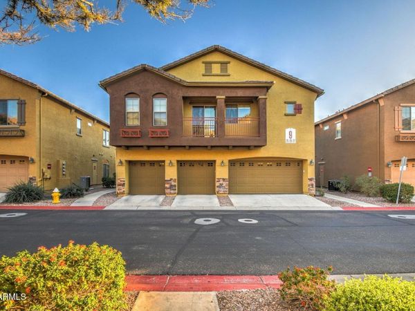 2250 E DEER VALLEY Road, Unit 26, Phoenix, AZ 85024