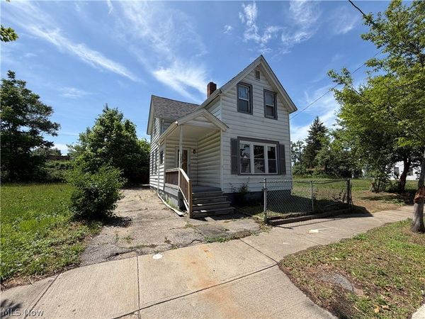 1052 E 72nd Street , Cleveland, OH 44103