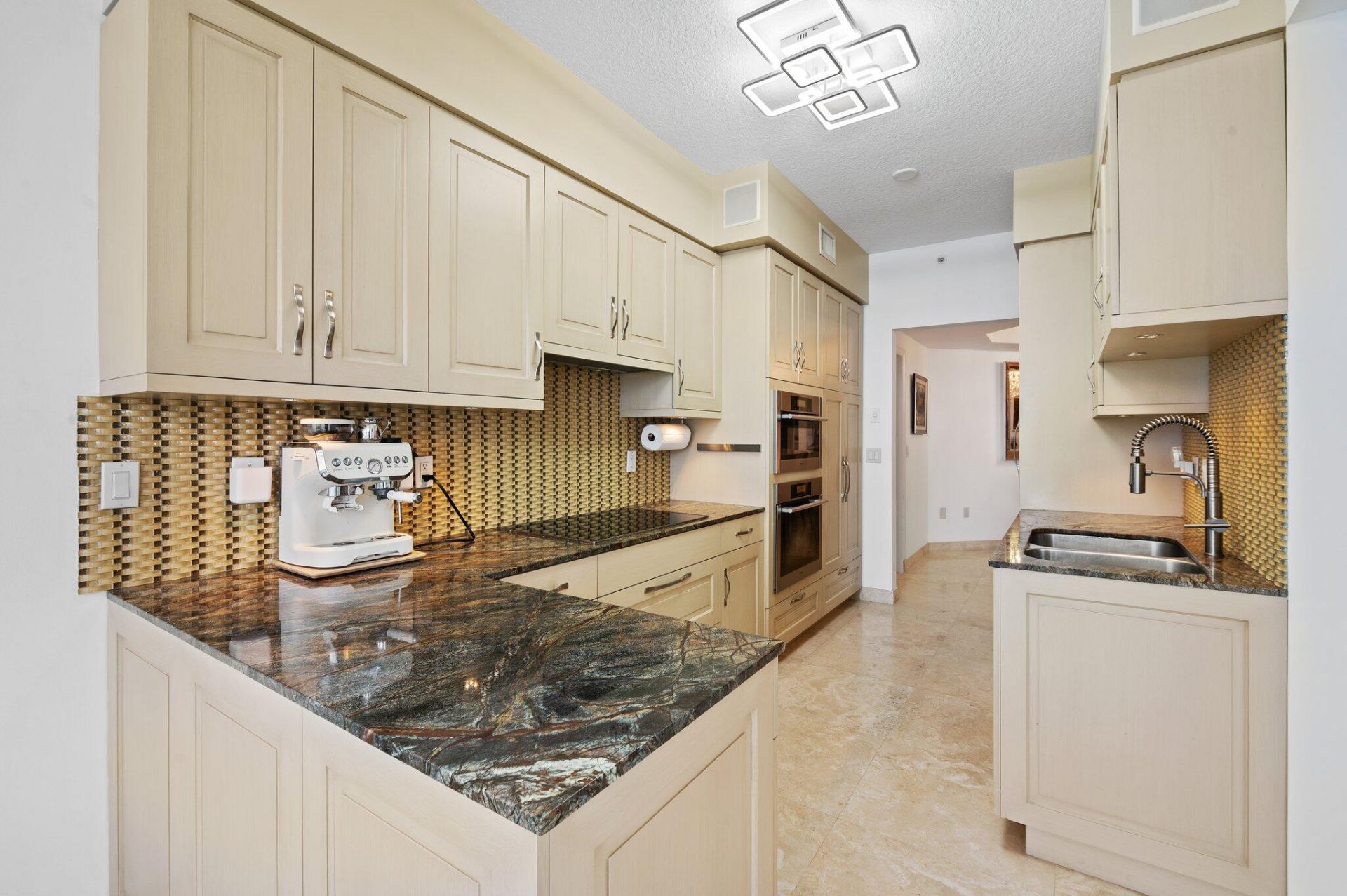 6051 N Ocean Drive, Unit 607, Hollywood, FL 33019 Photo