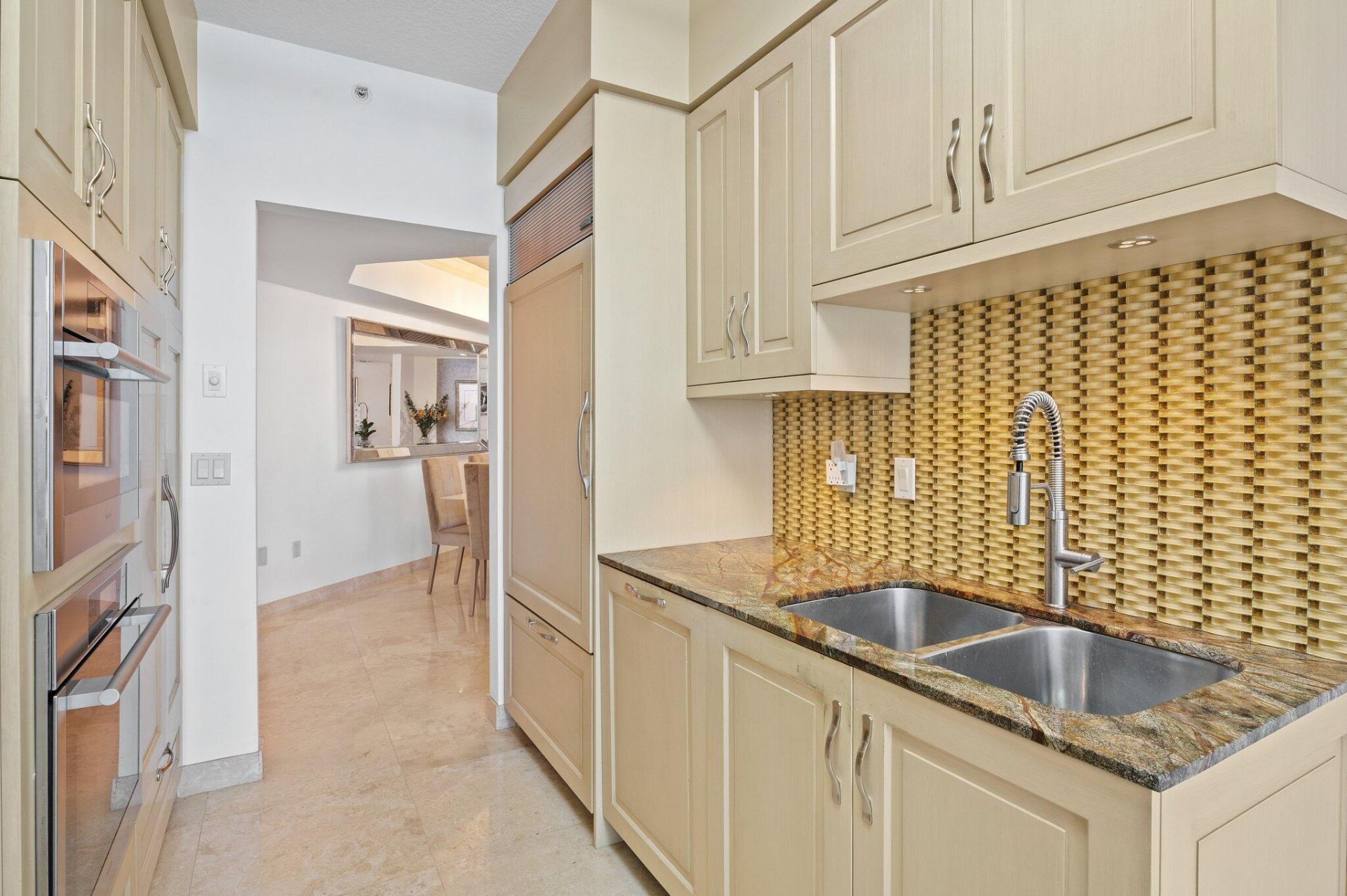 6051 N Ocean Drive, Unit 607, Hollywood, FL 33019 Photo