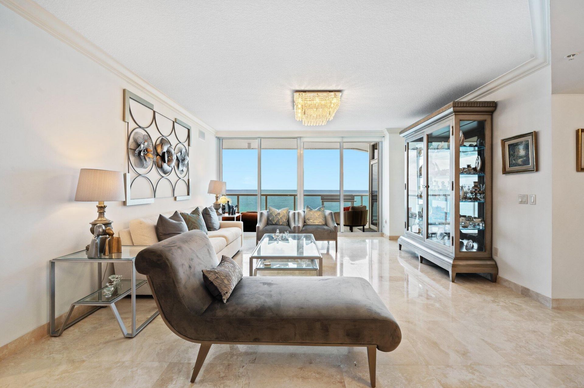 6051 N Ocean Drive, Unit 607, Hollywood, FL 33019 Photo