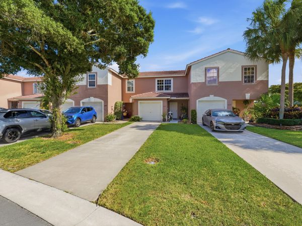 6929 Willow Creek Run, Lake Worth, FL 33463