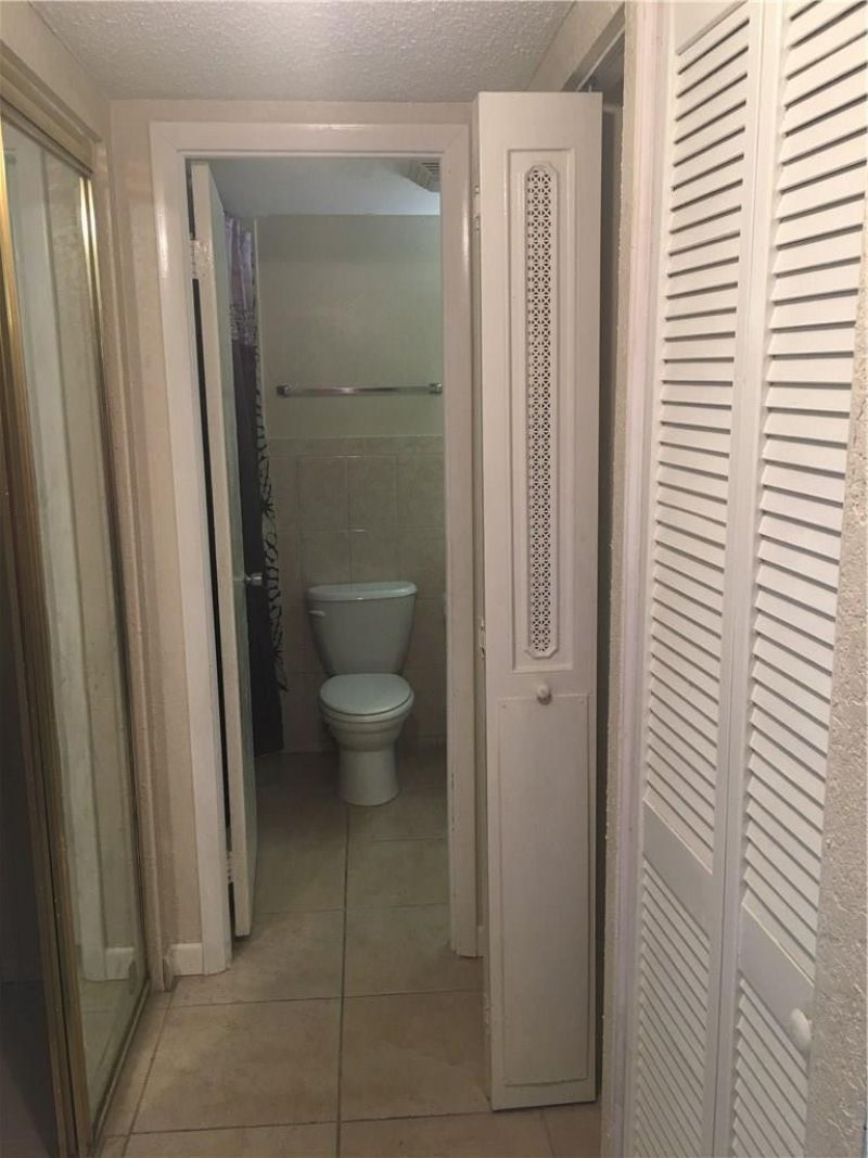 15600 NW 7th Avenue, Unit 421, Miami, FL 33169 Photo