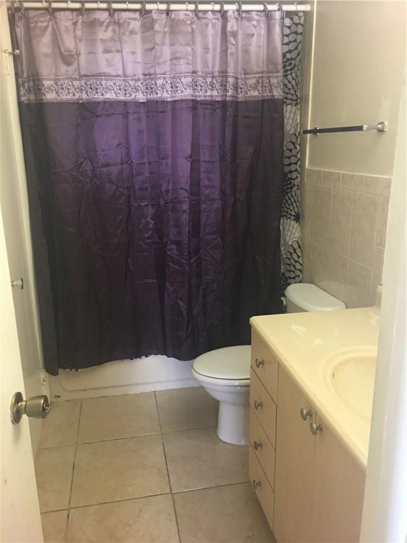 15600 NW 7th Avenue, Unit 421, Miami, FL 33169 Photo