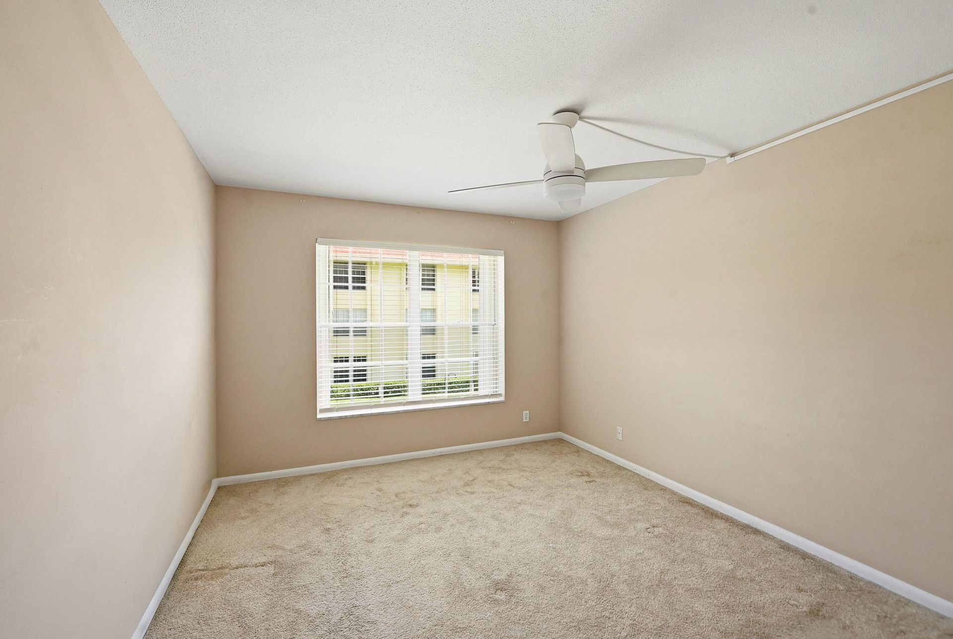 5570 Tamberlane Circle, Unit 229, Palm Beach Gardens, FL 33418 Photo