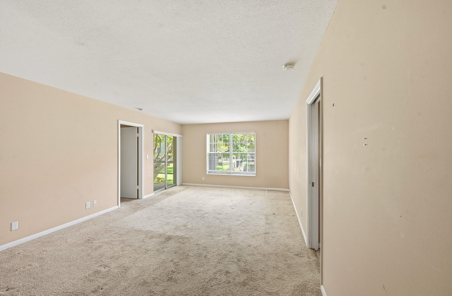 5570 Tamberlane Circle, Unit 229, Palm Beach Gardens, FL 33418 Photo
