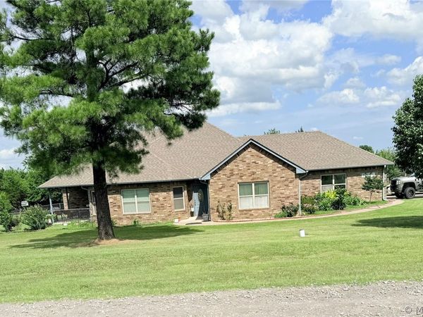 9027 S Lost Creek , Perkins, OK 74059
