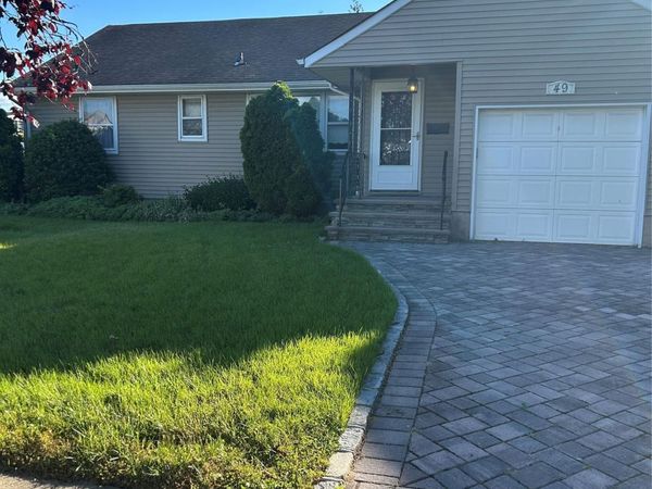 Farmingdale, NY 11735