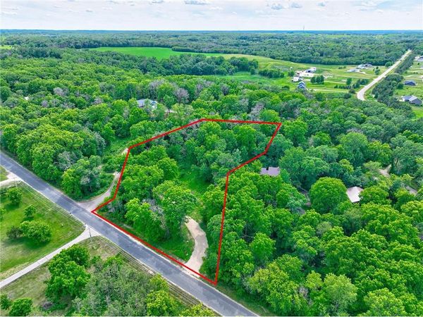 660 100th Street, Roberts, WI 54023