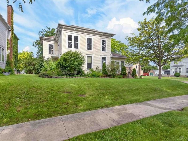 101 Court Street, Wapakoneta, OH 45895 Photo 3