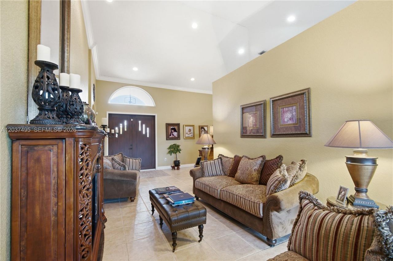 16933 SW 215th Ter, Miami, FL 33187 Photo