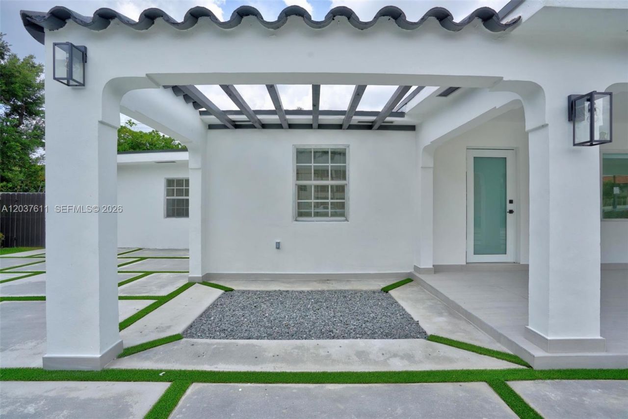 1920 SW 67th Ave, Miami, FL 33147 Photo