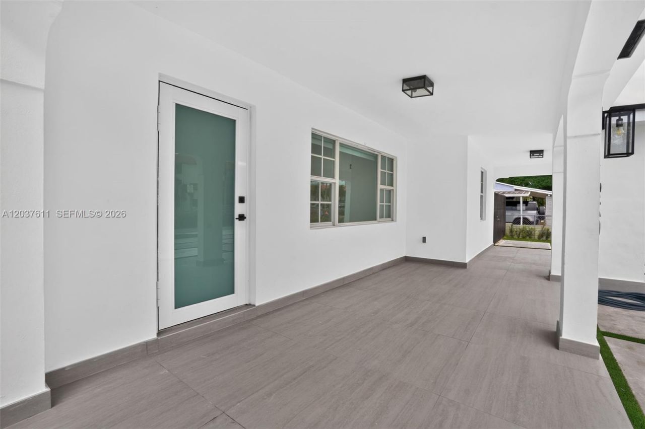 1920 SW 67th Ave, Miami, FL 33147 Photo