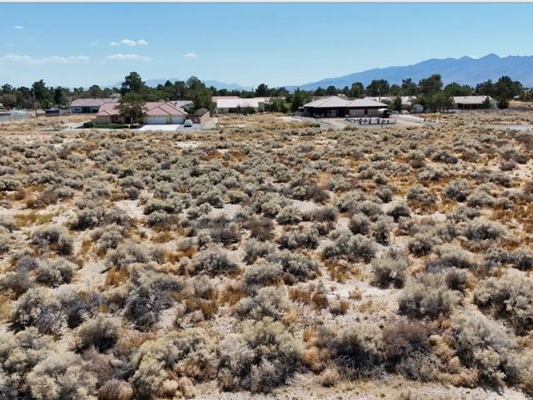 1401 E Kearney Street , Pahrump, NV 89048