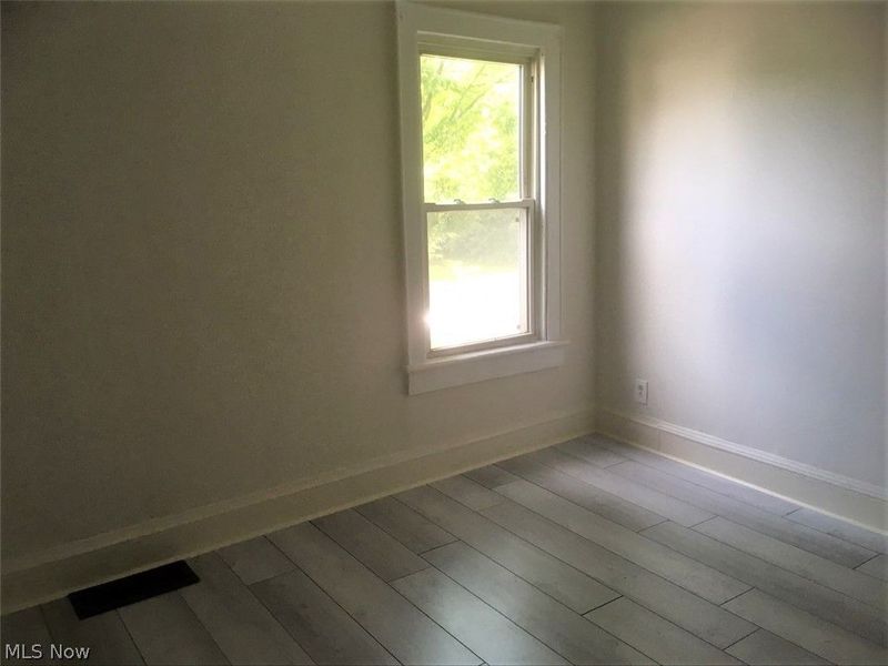 272 Kryder Avenue , Akron, OH 44305 Photo 5
