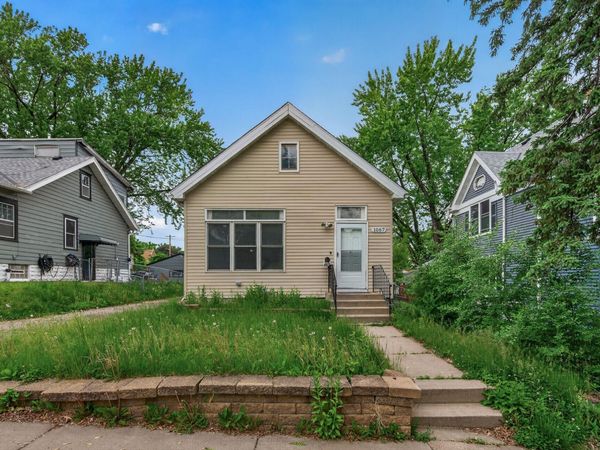 1067 Wilson Avenue, Saint Paul, MN 55106