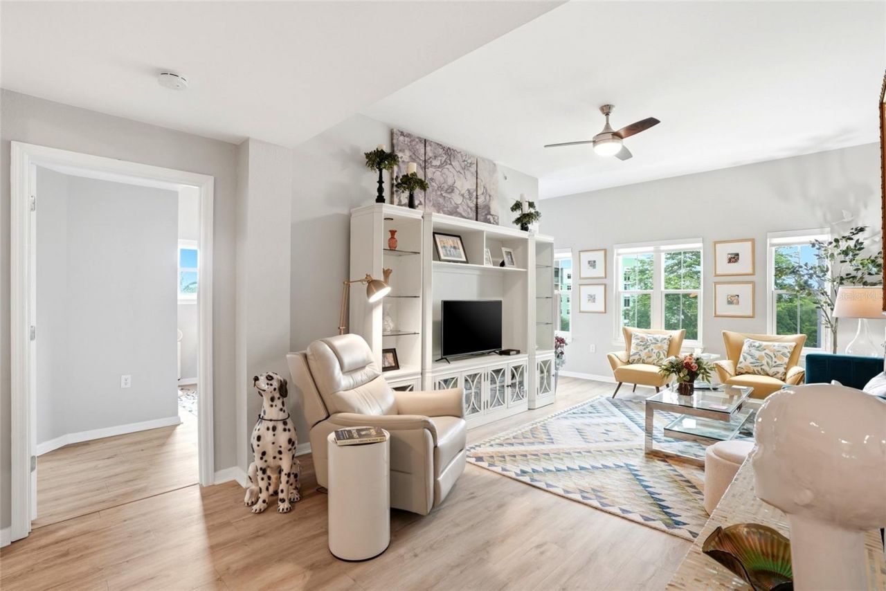 200 4th Avenue S, Unit 410, Saint Petersburg, FL 33701 Photo