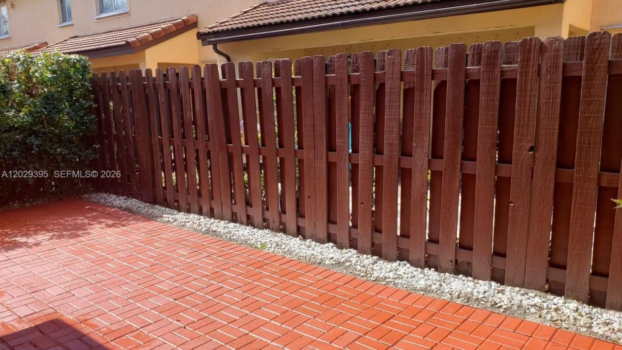 223 Maple Ter , Davie, FL 33325 Photo