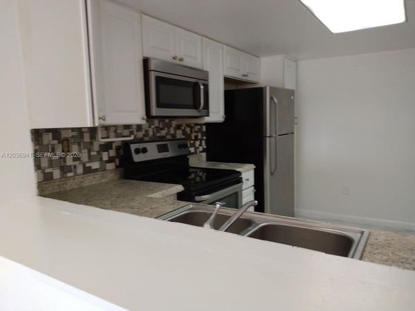 805 SW 113th Way , Unit 805, Pembroke Pines, FL 33025
