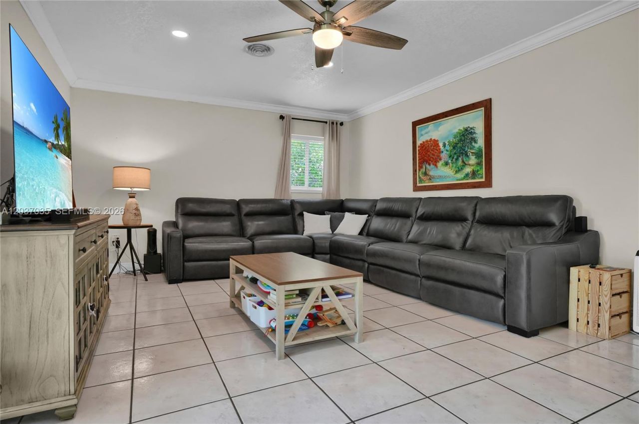 8340 SW 96th St , Miami, FL 33156 Photo