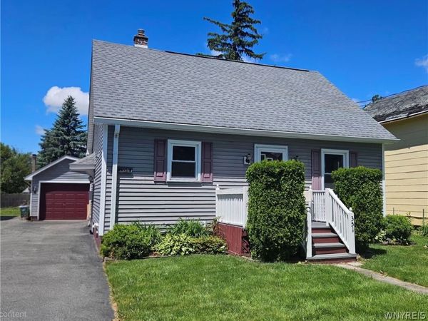 351 Pine Street , Lockport, NY 14094