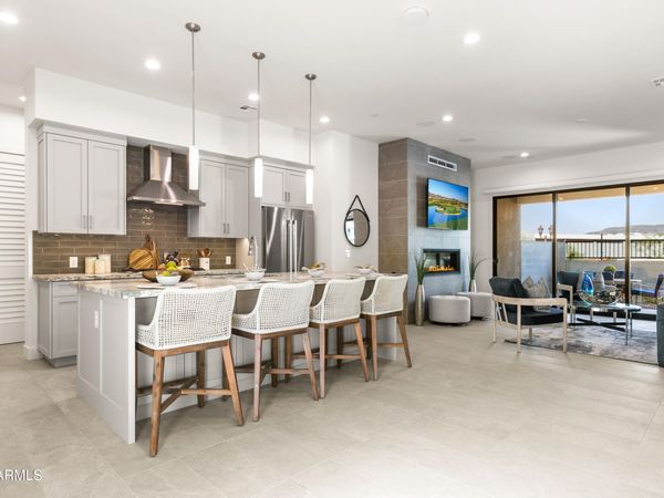 1 EASY Street, Unit 2, Carefree, AZ 85377