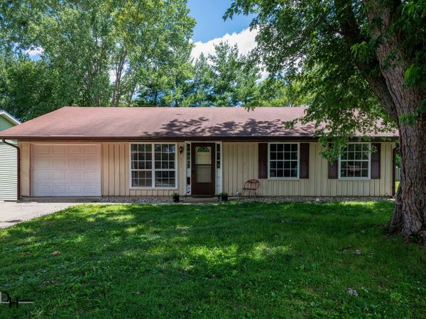 511 Beechwood Drive E, Monticello, IN 47960