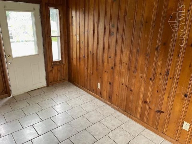 5591 Trenton Road, Madison Twp, OH 45067 Photo 3