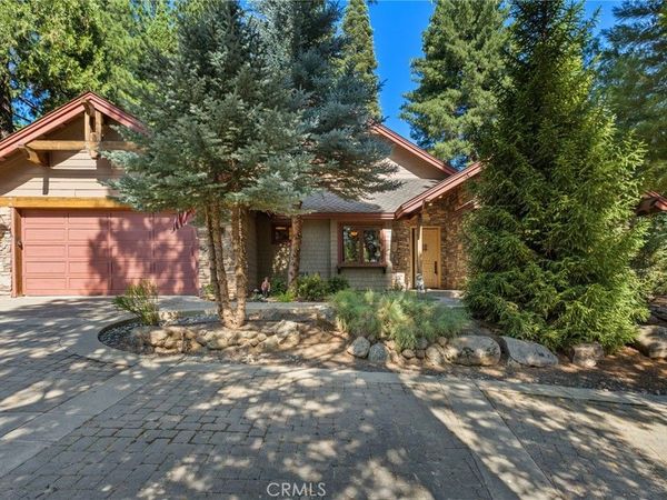 95 Manor Dr, Lake Almanor, CA 96137