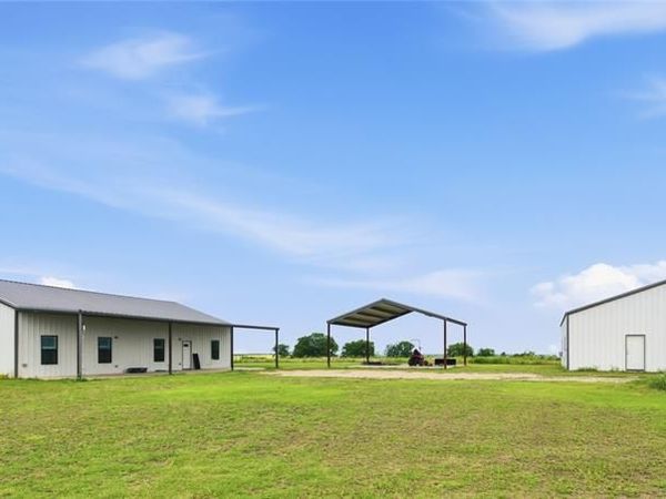 4748 Battle Lake Road , Mart, TX 76664