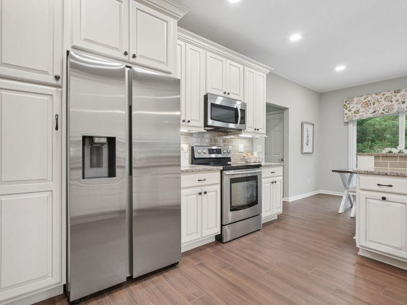 7596 Park Bend Drive , Westerville, OH 43082 Photo 16