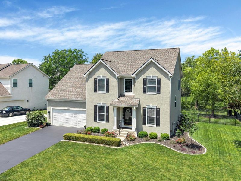 7596 Park Bend Drive , Westerville, OH 43082 Photo 2