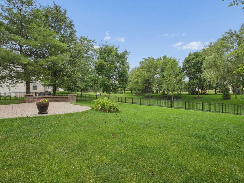 7596 Park Bend Drive , Westerville, OH 43082 Photo 44