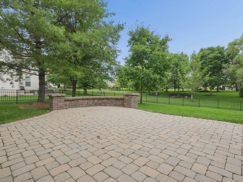 7596 Park Bend Drive , Westerville, OH 43082 Photo 47